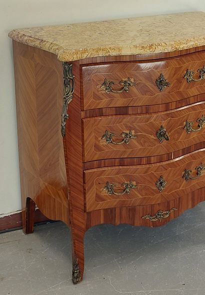 SMALL COMMODE with curved front and sides...