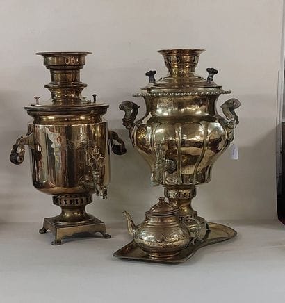 TWO Russian SAMOVARS in yellow copper 

A...
