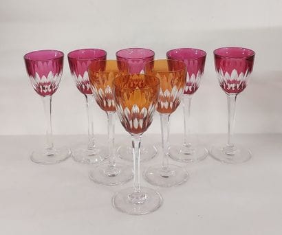 BACCARAT, modèle Cassino 

Huit verres à...