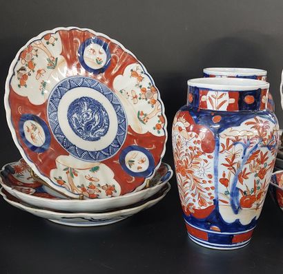 IMARI

Two vases, seven plates and a small...