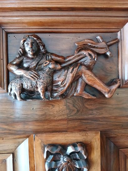 EXCEPTIONAL GERMAN WARDROBE in molded and...