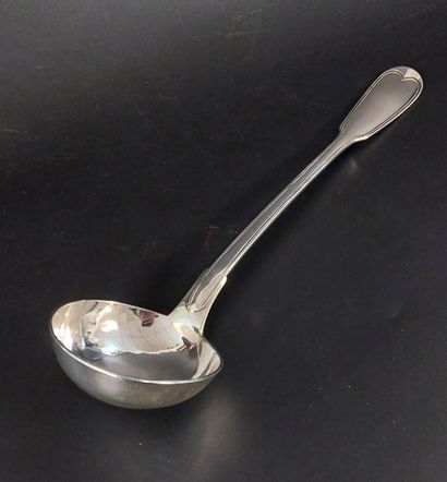 LOUCHE en argent 

Monogrammée 

Poinçon...