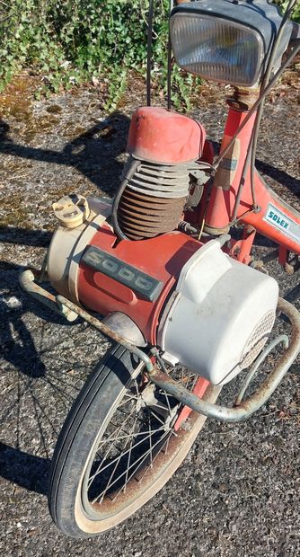 SOLEX 5000 

Couleur orange

(en l'état,...