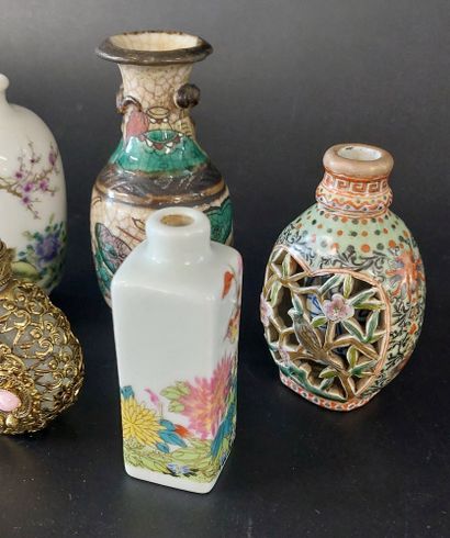 China, late 19th and 20th century, 

Lot...