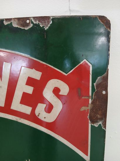 LARGE ENAMELLED PLATE in sheet metal 

Singer...