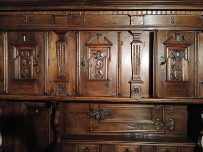 RARE PASSE PLAT FURNITURE in natural wood...