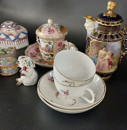 LOT of porcelain objects including:

cups...