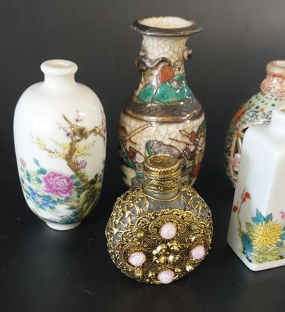 China, late 19th and 20th century, 

Lot...