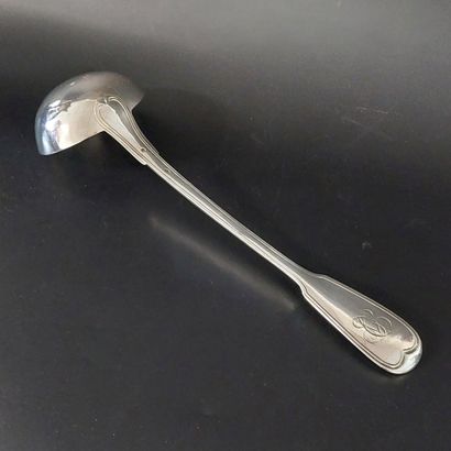 LOUCHE en argent 

Monogrammée 

Poinçon...