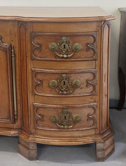 CHANGER CABINET in moulded walnut opening...