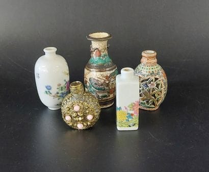 China, late 19th and 20th century, 

Lot...