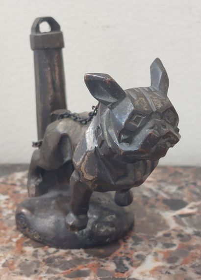 MARVEL

Chained Bulldog