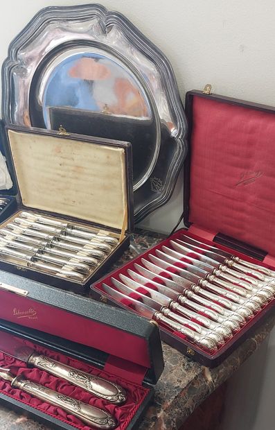 LOT of silver-plated metal including: 

-...