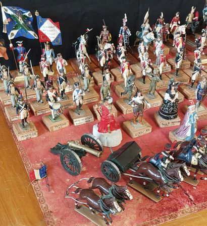 SET OF HISTORICAL SOLDIERS AND CHARACTERS...