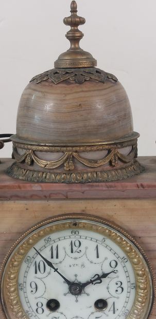 BORNE HANGER in marble and bronze decorated...
