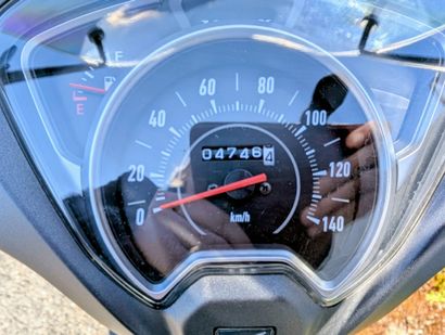 SCOOTER HONDA VISION

110 cm3

4746 km

1ère...