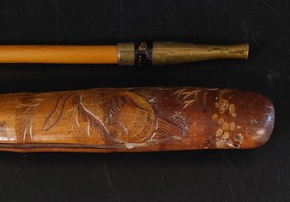 JAPAN

Smoking set consisting of a pipe,...
