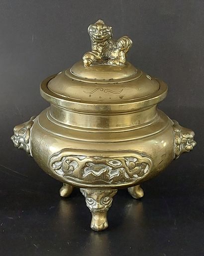 China, circa 1920, 

Gilded copper tripod...