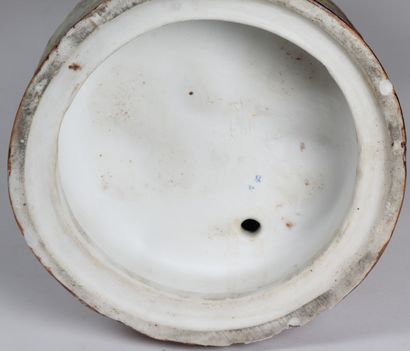 MANUFACTURE DE PORCELAINE de SITZENDORF,...