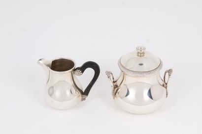 TEA AND COFFEE SET, in silver-plated metal...