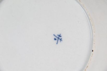 GERMAN PORCELAIN, 18th century. Blue-white...