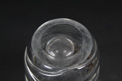 LARGE VASE
in cut crystal.
Circa 1950.
H....