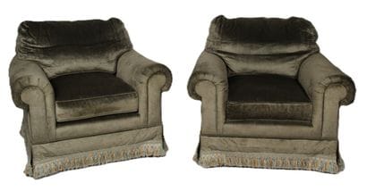 PAIRE DE GRANDS FAUTEUILS CLUB
en velours...