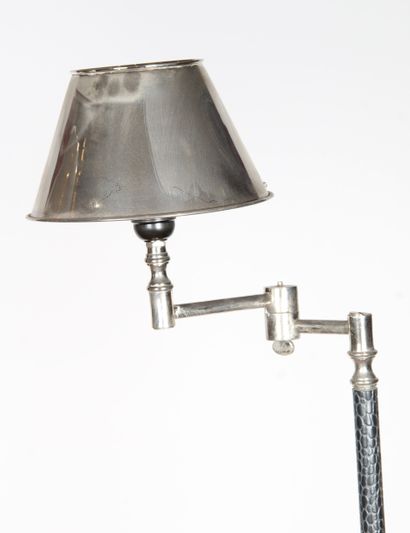 PAIRE DE LAMPES LISEUSES
à bras articulés,...