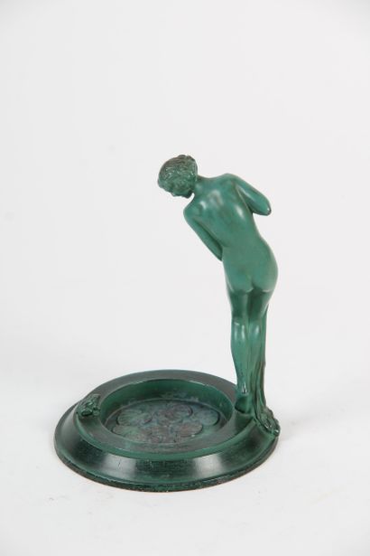 Raymonde GUERBE (1894-1995).
Pocket tin in...