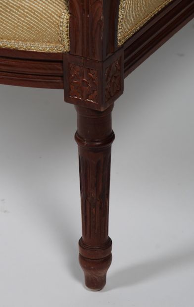 PAIR OF LARGE LOUIS XVI-STYLE FLAT-BACK ARMCHAIRS
in...
