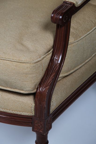 PAIR OF LARGE LOUIS XVI-STYLE FLAT-BACK ARMCHAIRS
in...