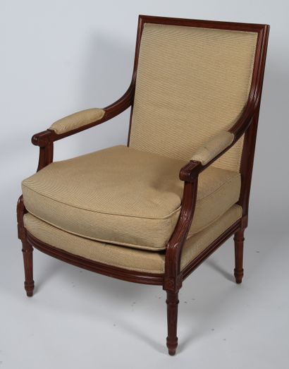 PAIR OF LARGE LOUIS XVI-STYLE FLAT-BACK ARMCHAIRS
in...