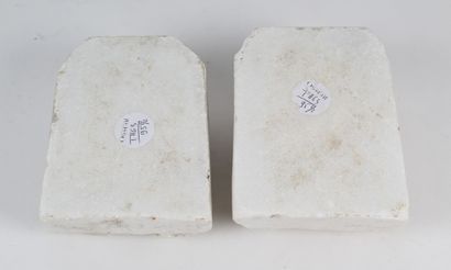 TWO FROGS
in carved white marble.
H. 8 x...