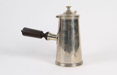 LOT OF METAL
-A coffee pot, truncated cone...