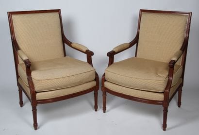 PAIR OF LARGE LOUIS XVI-STYLE FLAT-BACK ARMCHAIRS
in...