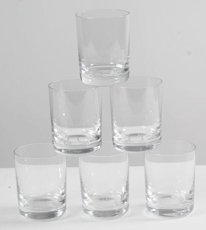 BACCARAT.
Six verres à whisky, en cristal.
pastillé...
