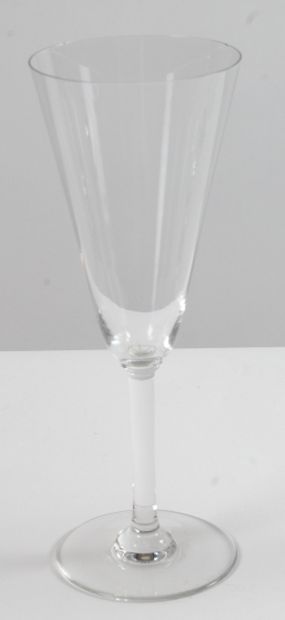 BACCARAT.
Six flûtes, en cristal. 
Pastillé...