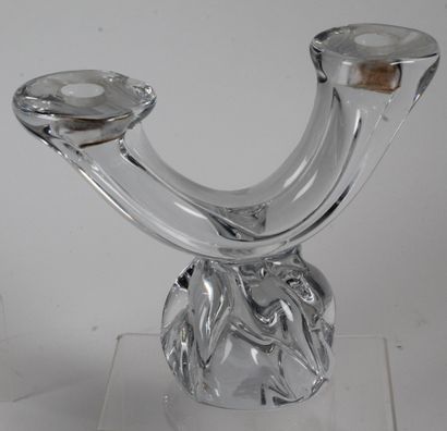 DAUM FRANCE
Surtout de table des années 1950,...