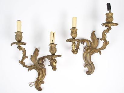 PAIR OF ORMOLU SCONCES IN THE LOUIS XV STYLE
in...