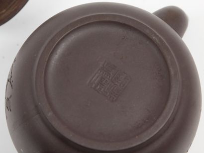 CHINE, début XXe siècle
Deux petites théières...
