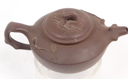 CHINE, début XXe siècle
Deux petites théières...