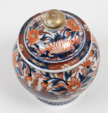 JAPON, fin de la période Meiji (1868-1912)
Petite...