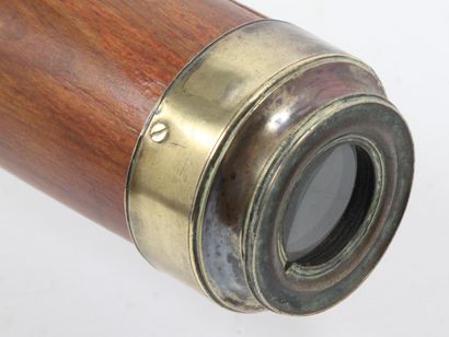 LOT consisting of: 
A three-section brass...