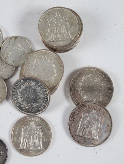 Lot de pièce de monnais argent:
3 pièce de...