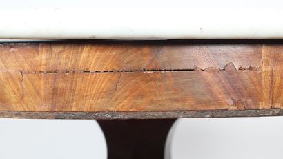 RESTAURATION ERA mahogany and mahogany veneer...