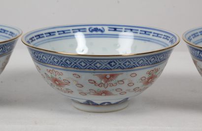 Chine - Service de 24 bols, diamètre: 12...