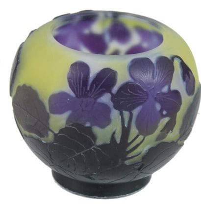 Émile GALLÉ (1846-1904)
Petit vase en verre...