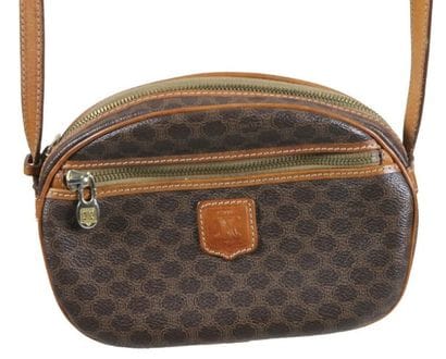 CELINE
Sac en cuir au monogramme Céline,...