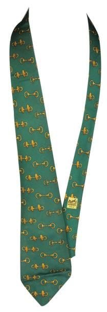 HERMES
CRAVATE en soie, motifs mors de bride,...