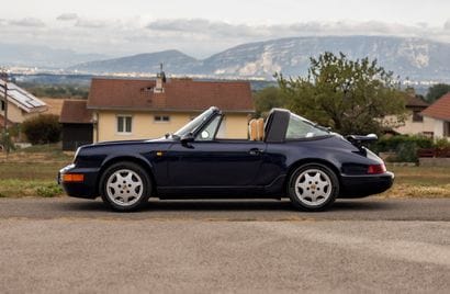 1992 PORSCHE 964T
French vehicle registration...